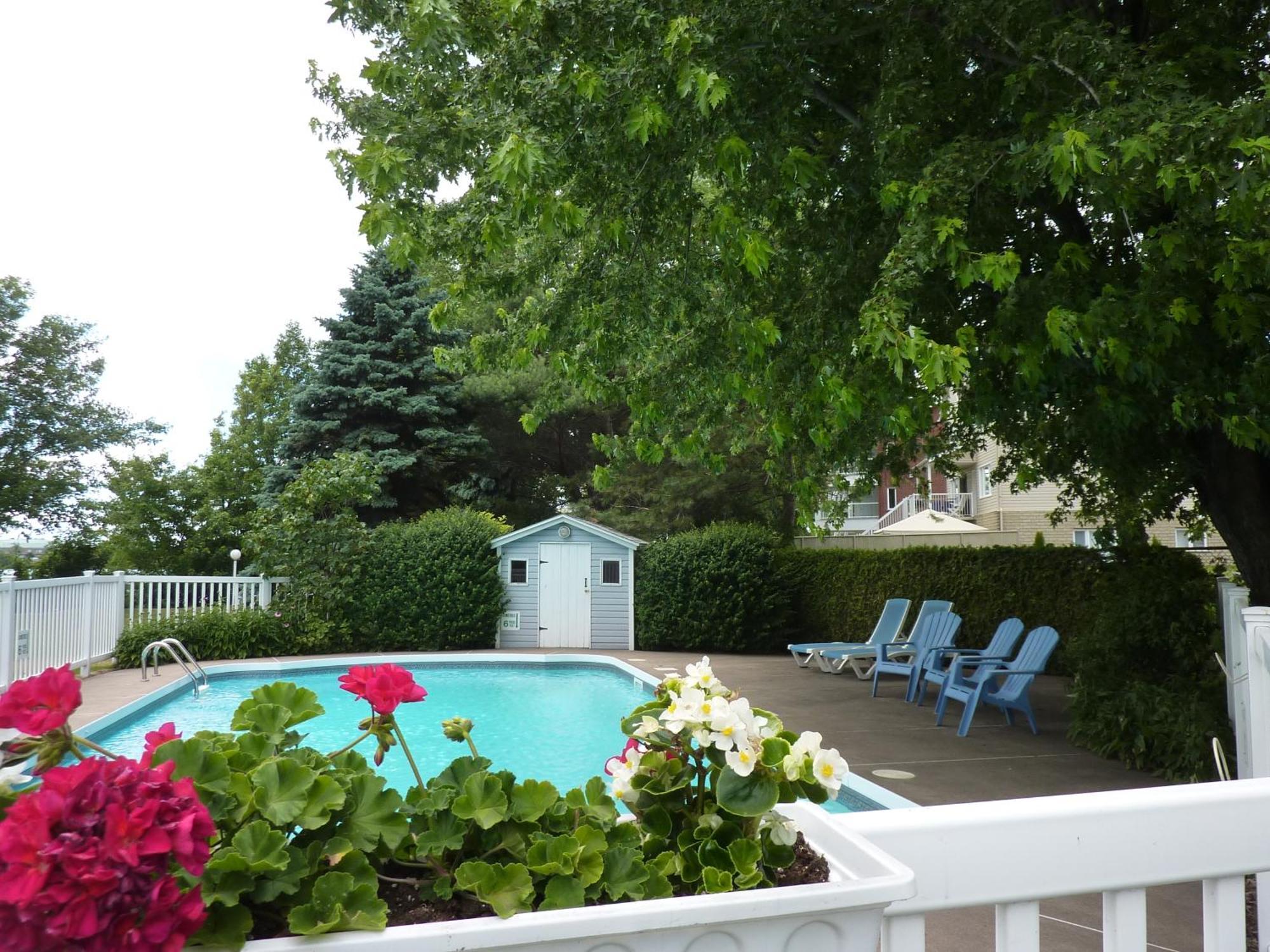 Motel Belle Riviere Saint-Jean-sur-Richelieu Exterior foto